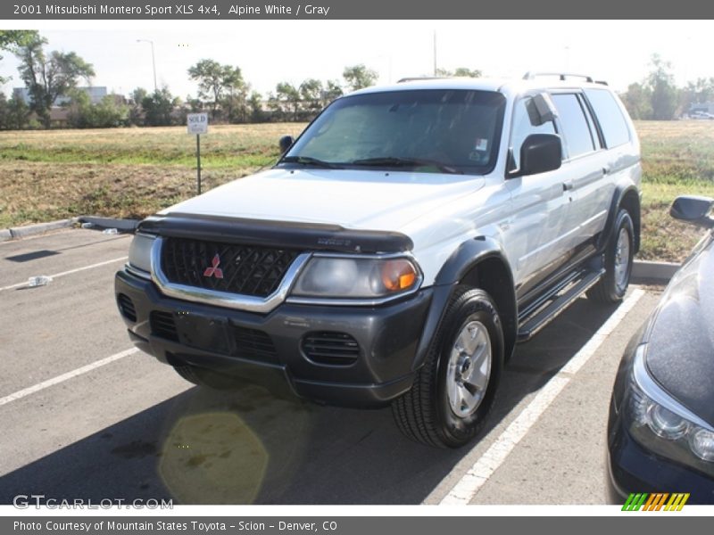 Alpine White / Gray 2001 Mitsubishi Montero Sport XLS 4x4