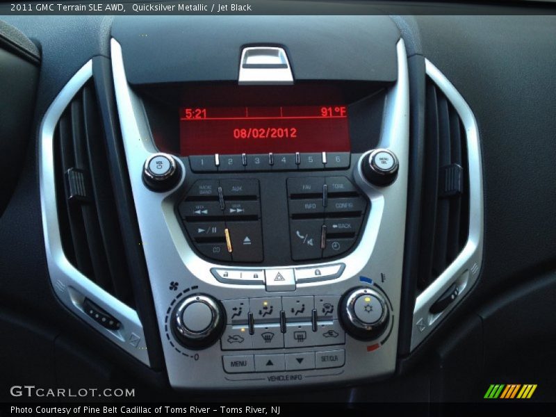 Quicksilver Metallic / Jet Black 2011 GMC Terrain SLE AWD