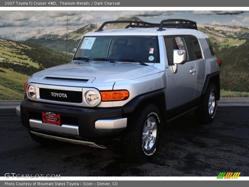 Titanium Metallic / Dark Charcoal 2007 Toyota FJ Cruiser 4WD