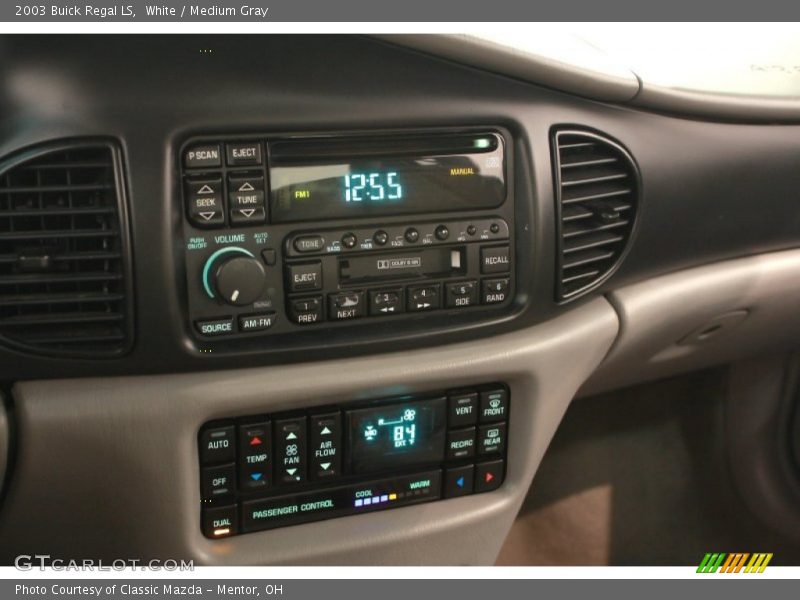 White / Medium Gray 2003 Buick Regal LS