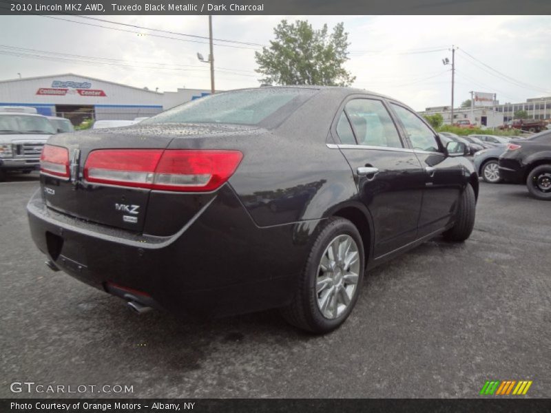 Tuxedo Black Metallic / Dark Charcoal 2010 Lincoln MKZ AWD