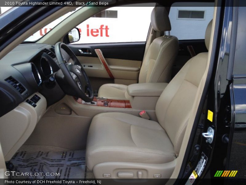 Black / Sand Beige 2010 Toyota Highlander Limited 4WD