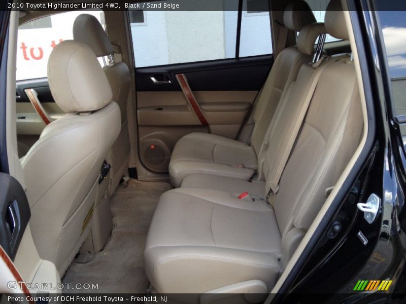 Black / Sand Beige 2010 Toyota Highlander Limited 4WD