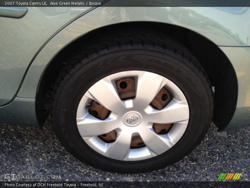 Aloe Green Metallic / Bisque 2007 Toyota Camry LE