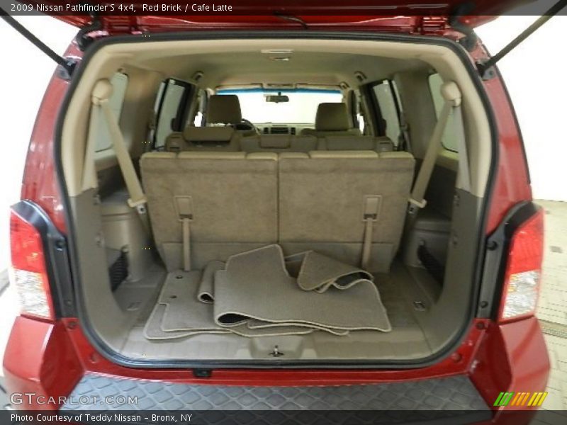 Red Brick / Cafe Latte 2009 Nissan Pathfinder S 4x4