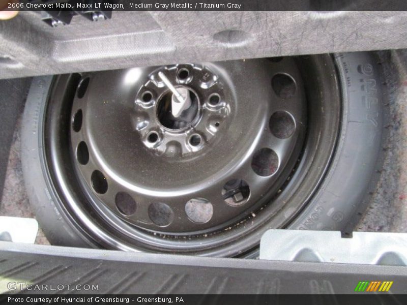 Medium Gray Metallic / Titanium Gray 2006 Chevrolet Malibu Maxx LT Wagon