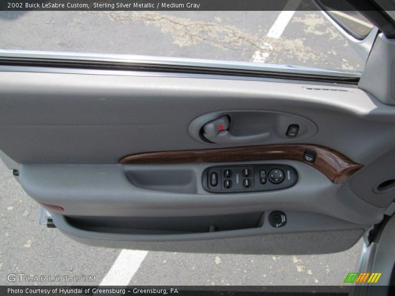 Sterling Silver Metallic / Medium Gray 2002 Buick LeSabre Custom