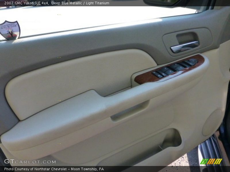 Deep Blue Metallic / Light Titanium 2007 GMC Yukon SLE 4x4