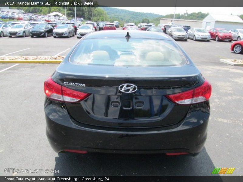 Midnight Black / Beige 2013 Hyundai Elantra GLS