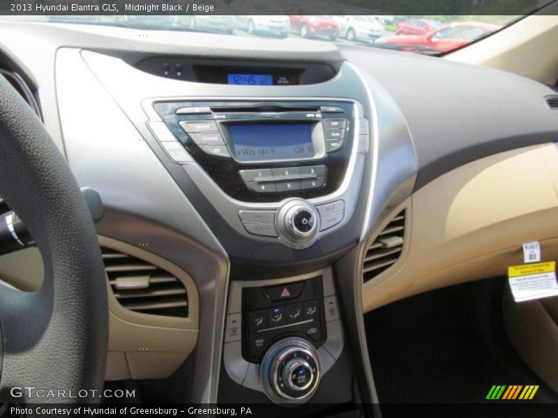 Midnight Black / Beige 2013 Hyundai Elantra GLS