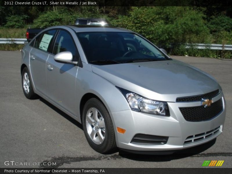 Silver Ice Metallic / Jet Black 2012 Chevrolet Cruze LT