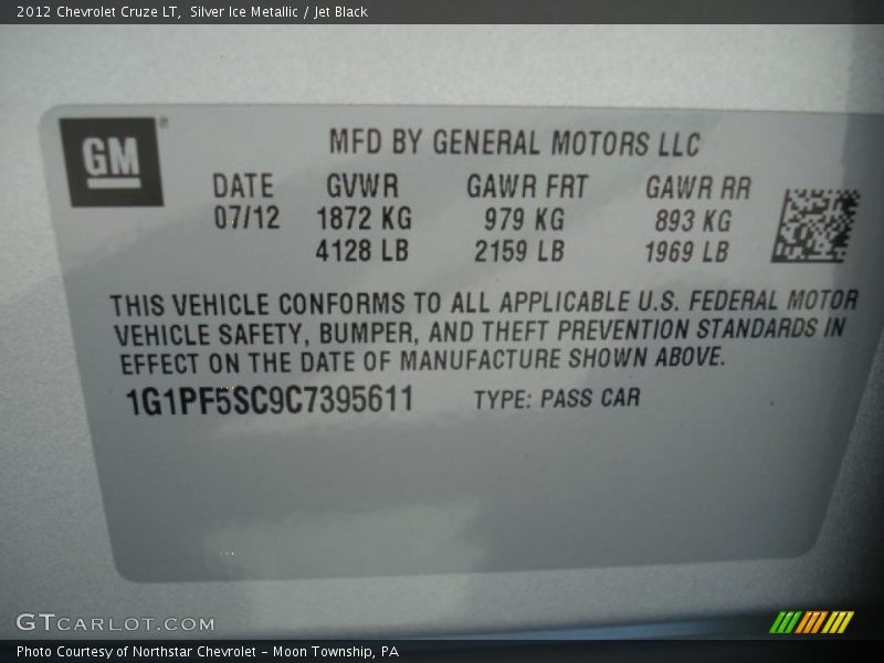 Silver Ice Metallic / Jet Black 2012 Chevrolet Cruze LT
