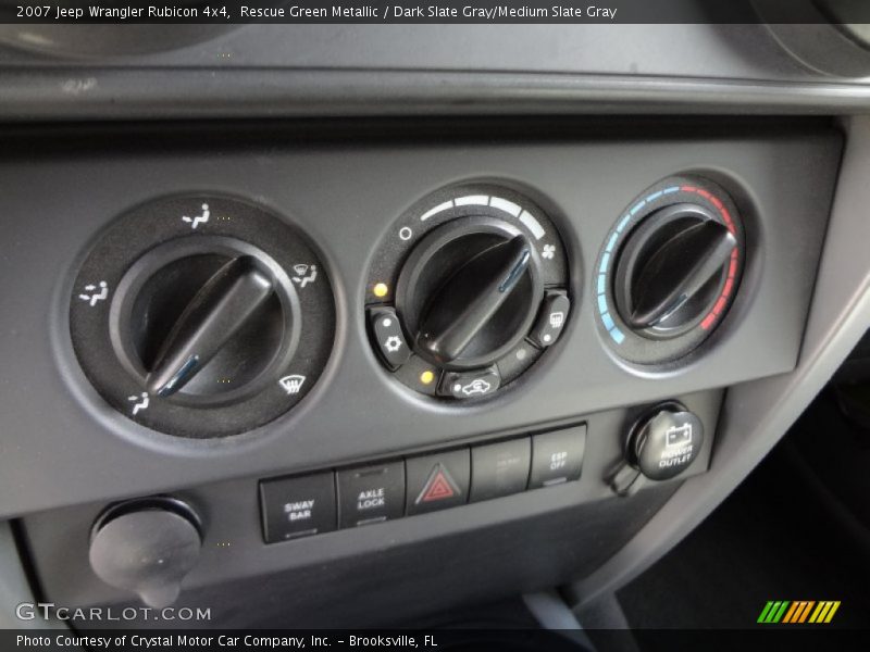 Controls of 2007 Wrangler Rubicon 4x4