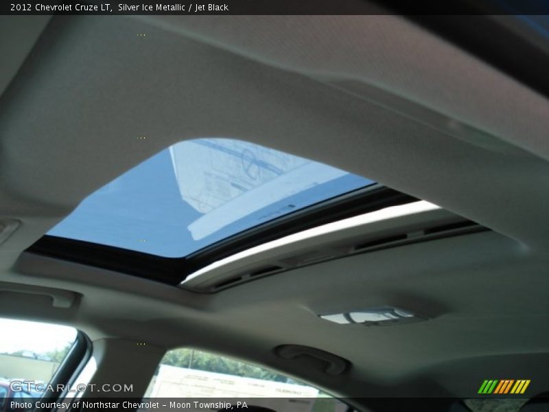 Silver Ice Metallic / Jet Black 2012 Chevrolet Cruze LT