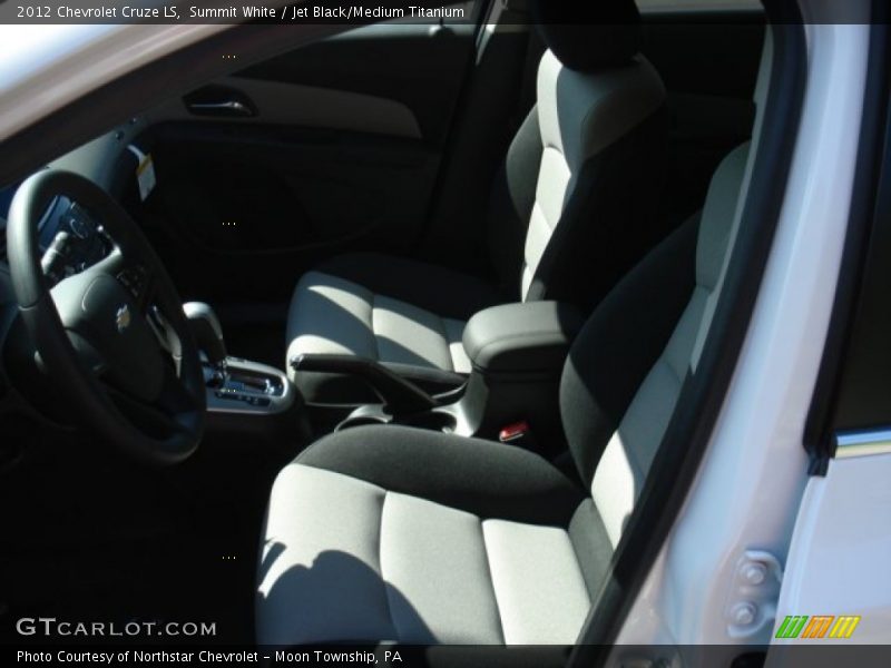 Summit White / Jet Black/Medium Titanium 2012 Chevrolet Cruze LS