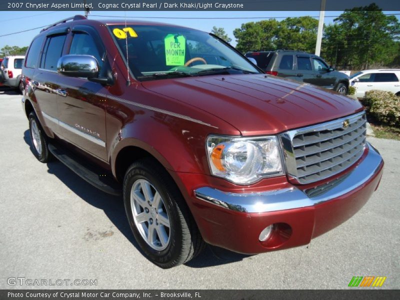 Front 3/4 View of 2007 Aspen Limited