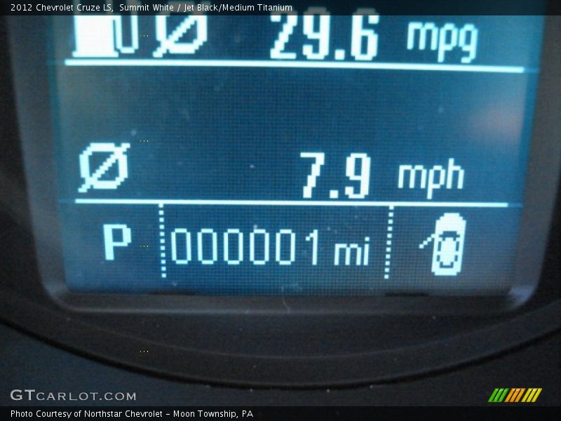 Summit White / Jet Black/Medium Titanium 2012 Chevrolet Cruze LS
