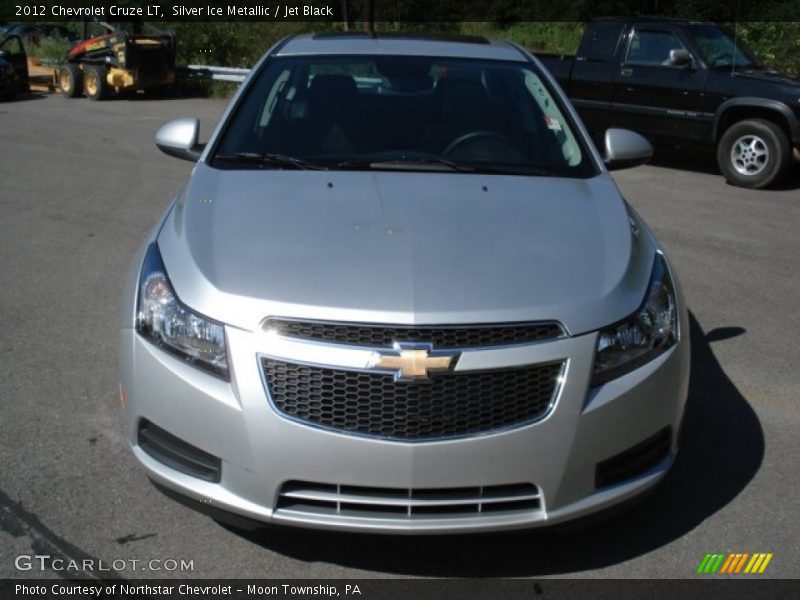 Silver Ice Metallic / Jet Black 2012 Chevrolet Cruze LT