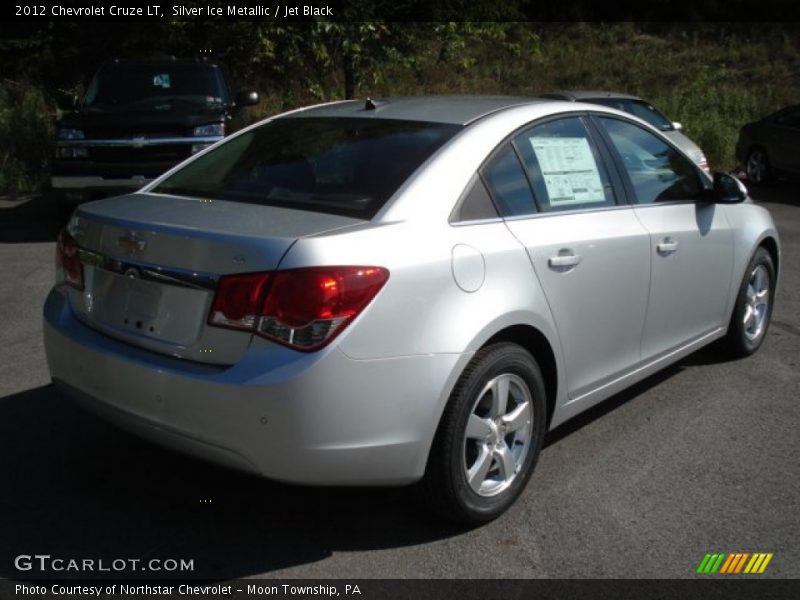 Silver Ice Metallic / Jet Black 2012 Chevrolet Cruze LT