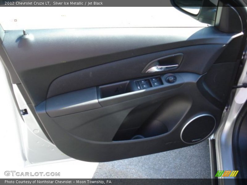 Silver Ice Metallic / Jet Black 2012 Chevrolet Cruze LT