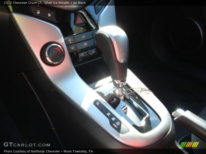 Silver Ice Metallic / Jet Black 2012 Chevrolet Cruze LT