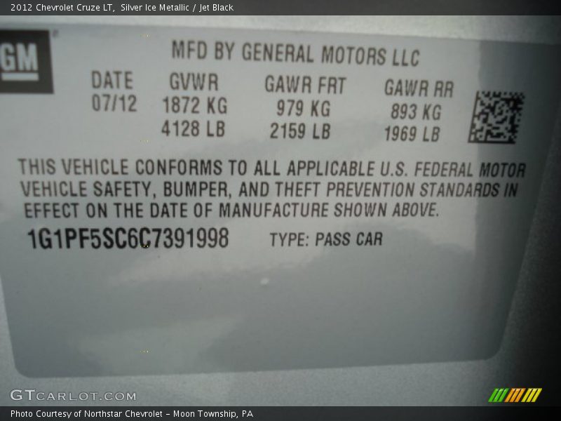 Silver Ice Metallic / Jet Black 2012 Chevrolet Cruze LT