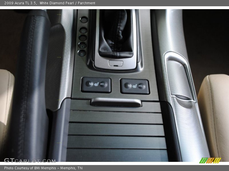 White Diamond Pearl / Parchment 2009 Acura TL 3.5