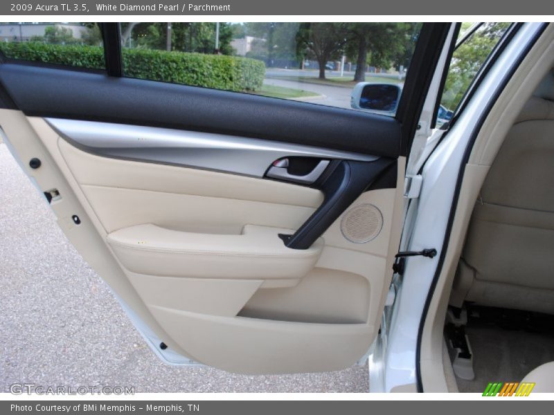 White Diamond Pearl / Parchment 2009 Acura TL 3.5