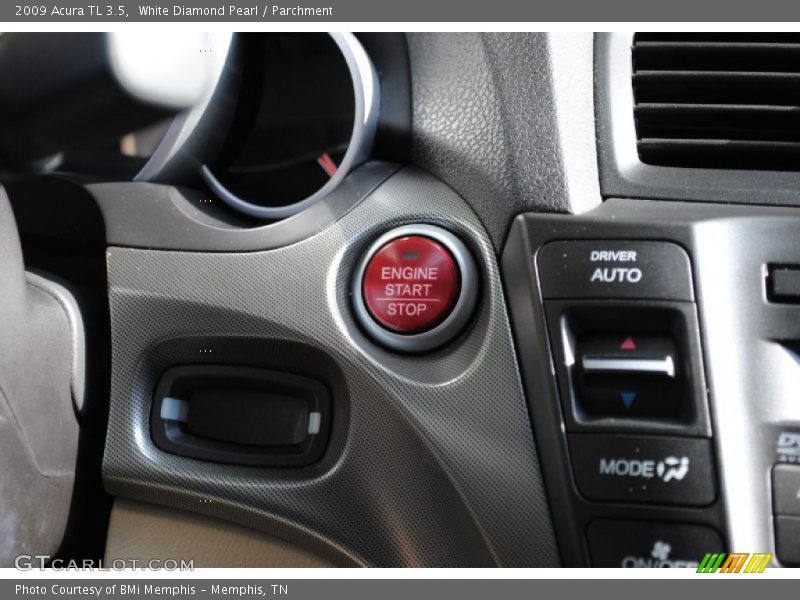 White Diamond Pearl / Parchment 2009 Acura TL 3.5