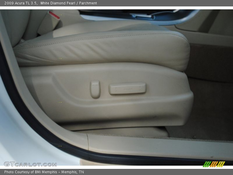 White Diamond Pearl / Parchment 2009 Acura TL 3.5