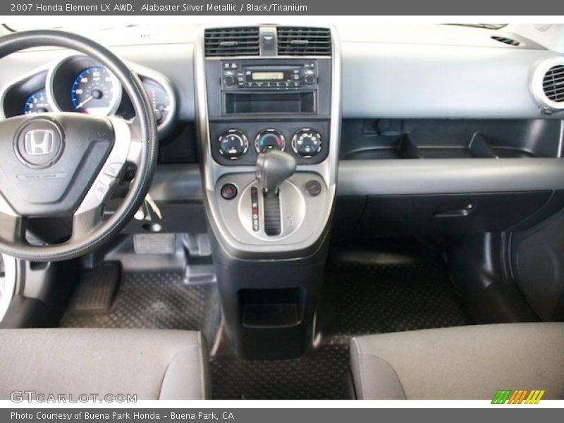 Alabaster Silver Metallic / Black/Titanium 2007 Honda Element LX AWD
