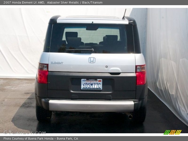 Alabaster Silver Metallic / Black/Titanium 2007 Honda Element LX AWD