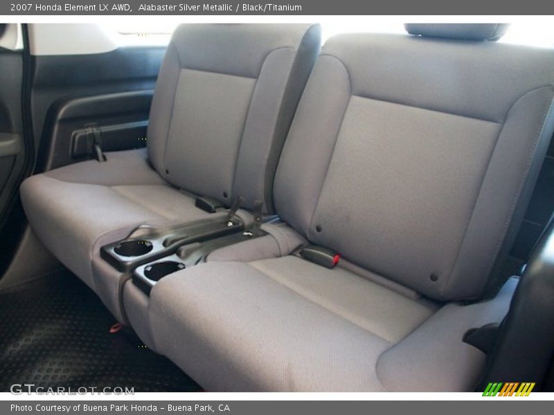 Alabaster Silver Metallic / Black/Titanium 2007 Honda Element LX AWD