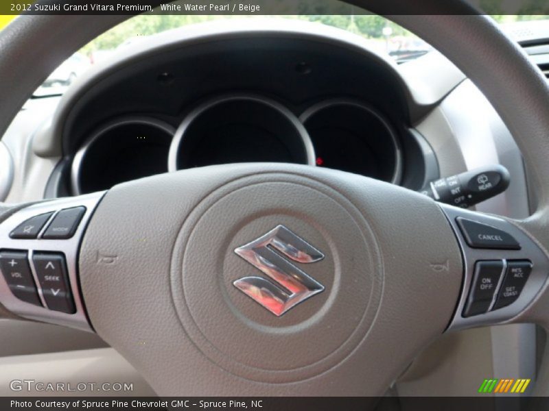 White Water Pearl / Beige 2012 Suzuki Grand Vitara Premium