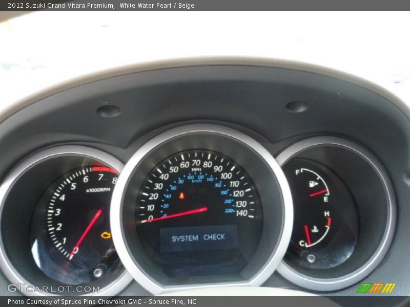 White Water Pearl / Beige 2012 Suzuki Grand Vitara Premium