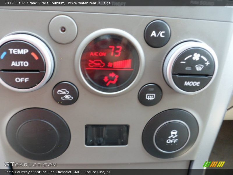 Controls of 2012 Grand Vitara Premium