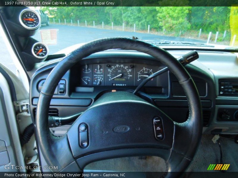  1997 F350 XLT Crew Cab 4x4 Steering Wheel