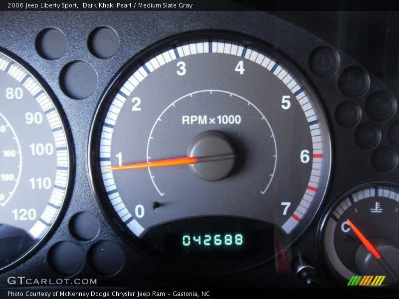 Dark Khaki Pearl / Medium Slate Gray 2006 Jeep Liberty Sport