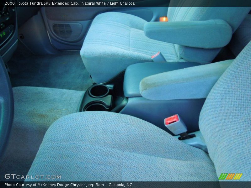 Natural White / Light Charcoal 2000 Toyota Tundra SR5 Extended Cab