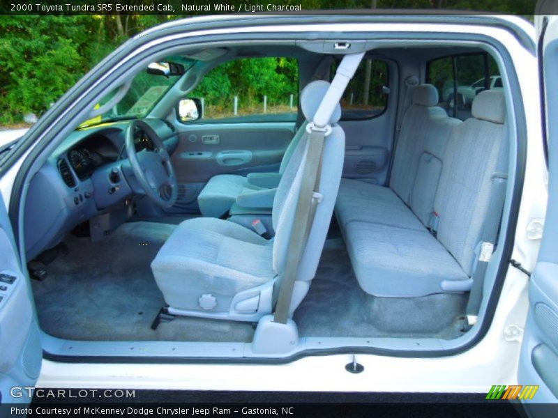 Natural White / Light Charcoal 2000 Toyota Tundra SR5 Extended Cab