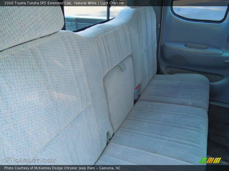Natural White / Light Charcoal 2000 Toyota Tundra SR5 Extended Cab