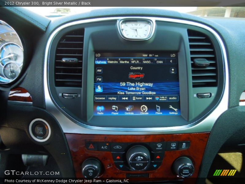 Bright Silver Metallic / Black 2012 Chrysler 300