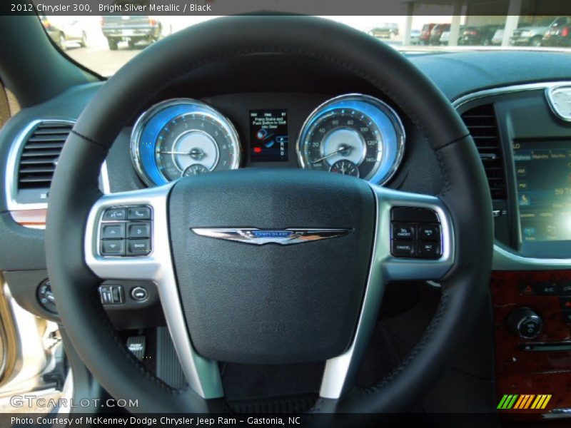  2012 300  Steering Wheel