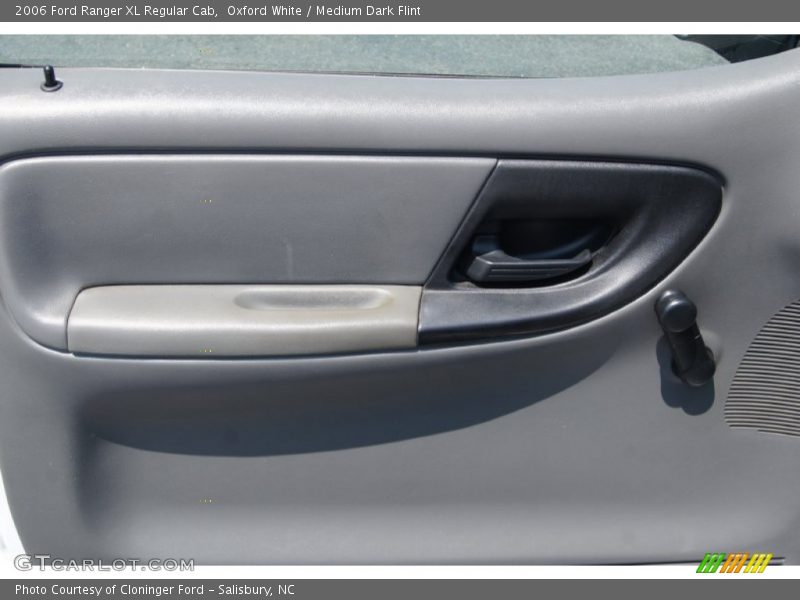 Oxford White / Medium Dark Flint 2006 Ford Ranger XL Regular Cab