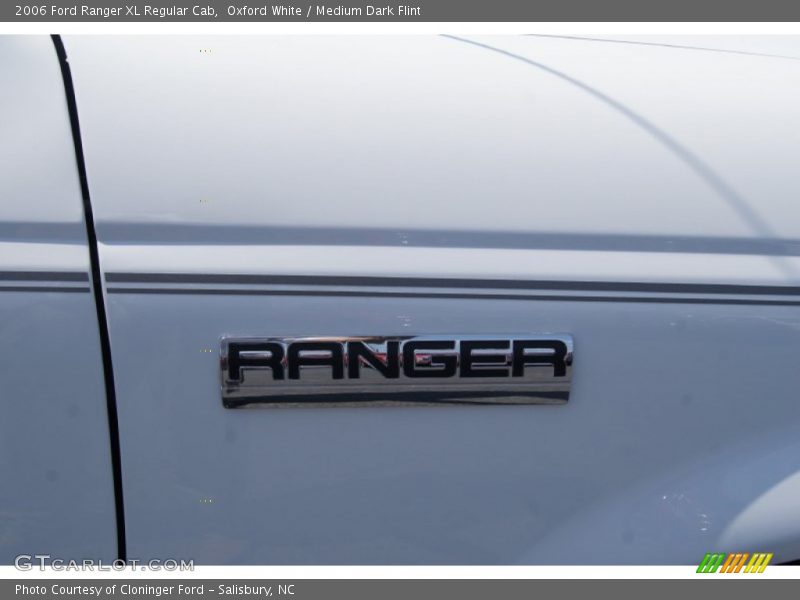 Oxford White / Medium Dark Flint 2006 Ford Ranger XL Regular Cab