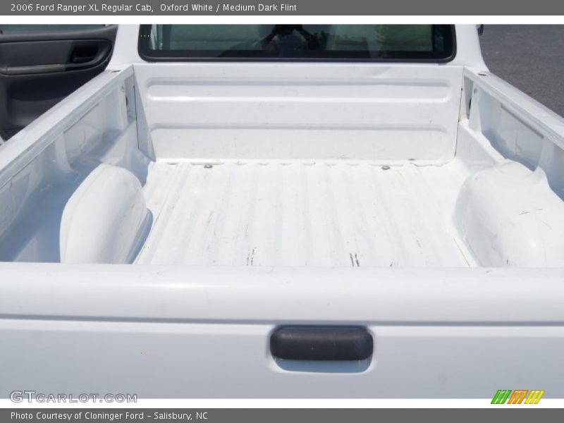Oxford White / Medium Dark Flint 2006 Ford Ranger XL Regular Cab