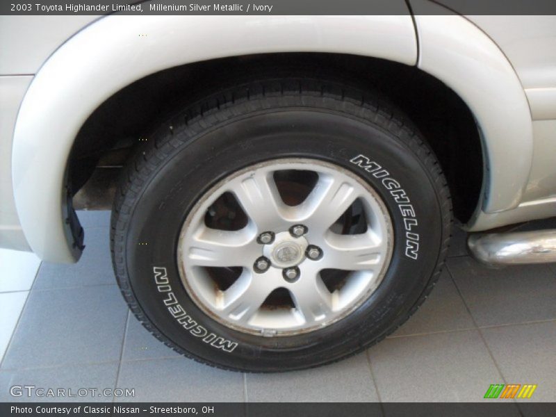 Millenium Silver Metallic / Ivory 2003 Toyota Highlander Limited