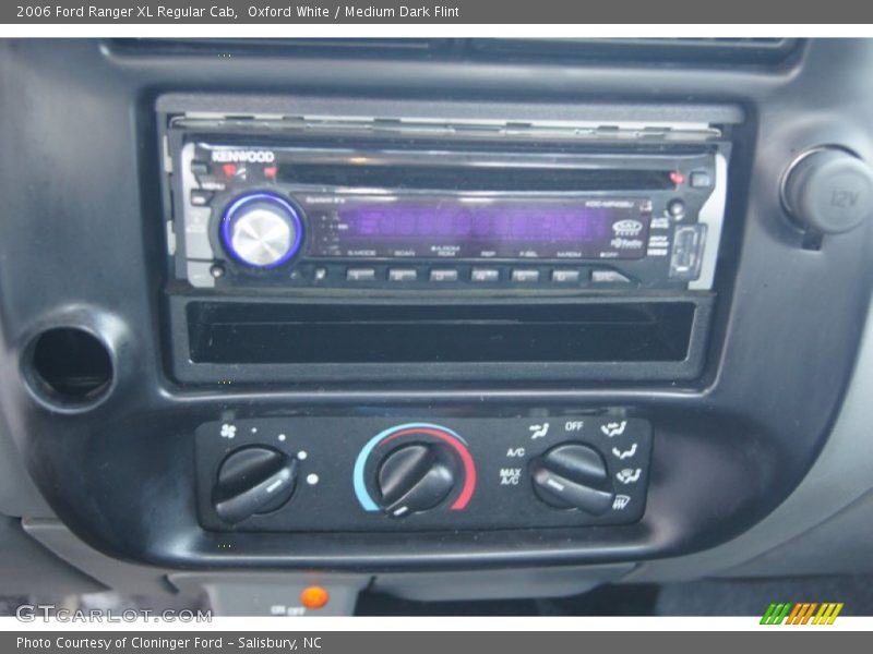 Oxford White / Medium Dark Flint 2006 Ford Ranger XL Regular Cab