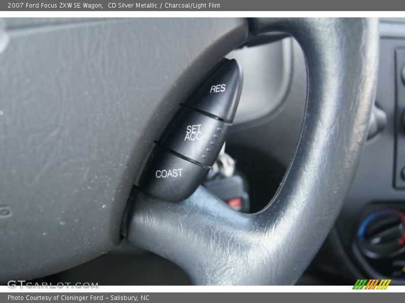 Controls of 2007 Focus ZXW SE Wagon
