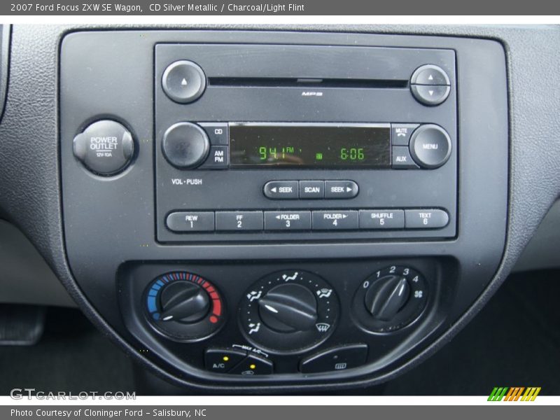 Controls of 2007 Focus ZXW SE Wagon